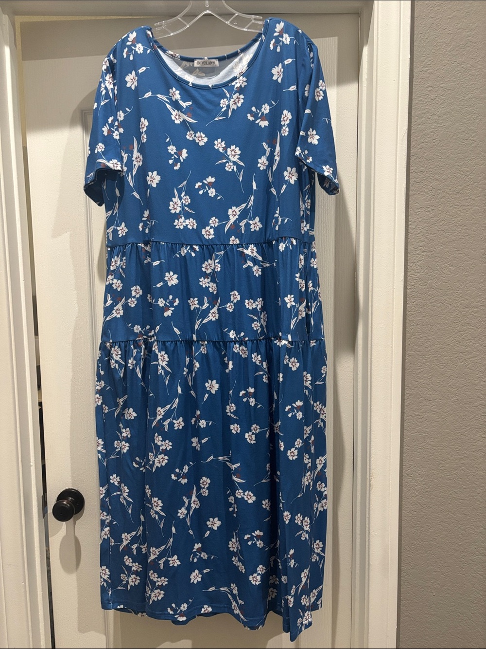 Women’s Blue Floral Tiered Dress